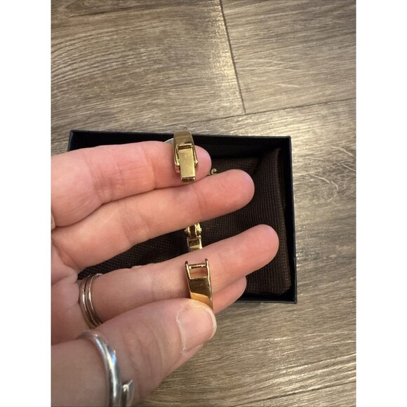 KATE SPADE NY SINGLE TAKEN HEART DEAR VALENTINE GOLD HINGED BANGLE BRACELET - Picture 4 of 6